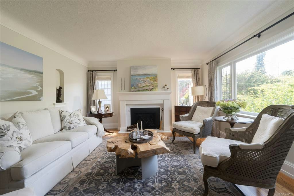 2125 Central Avenue, Oak Bay, BC, V8S 2R4 - 4