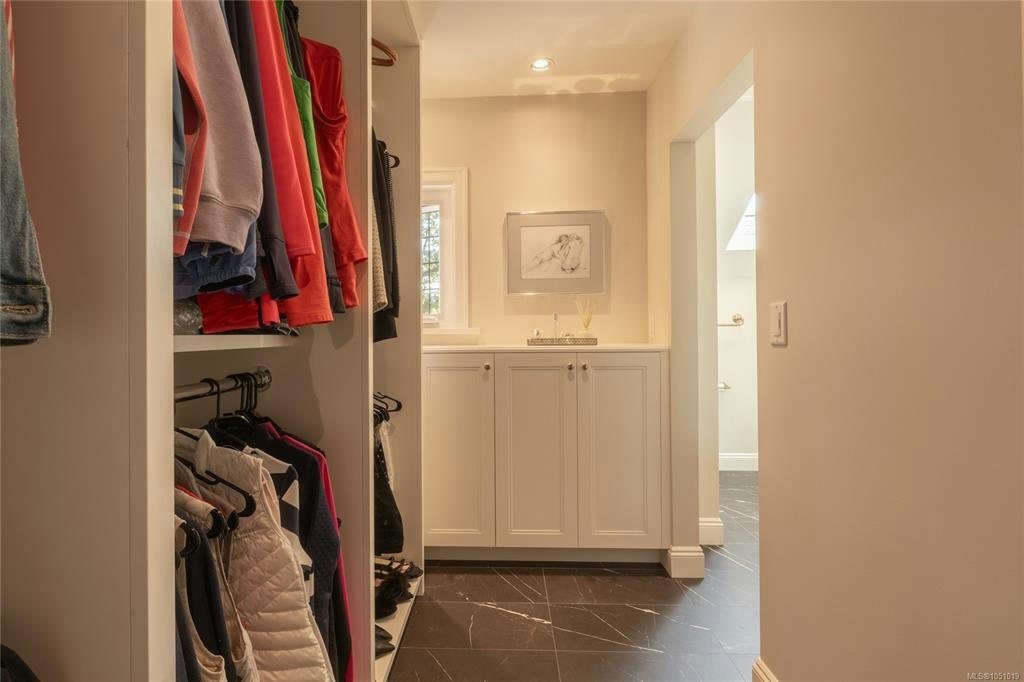 2125 Central Avenue, Oak Bay, BC, V8S 2R4 - 19