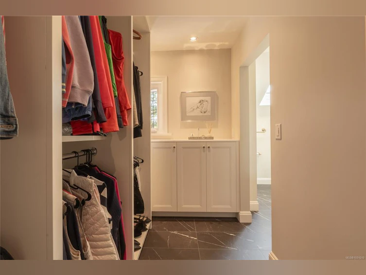 2125 Central Avenue, Oak Bay, BC, V8S 2R4 - 19