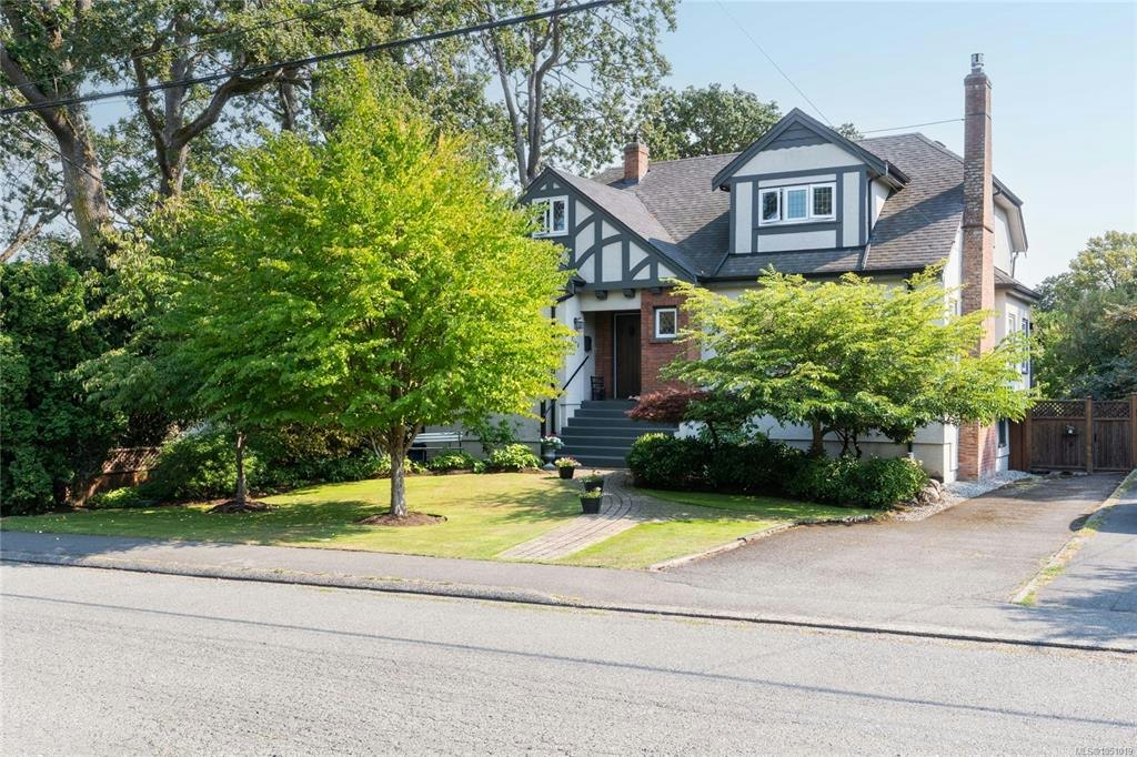 2125 Central Avenue, Oak Bay, BC, V8S 2R4 - 54