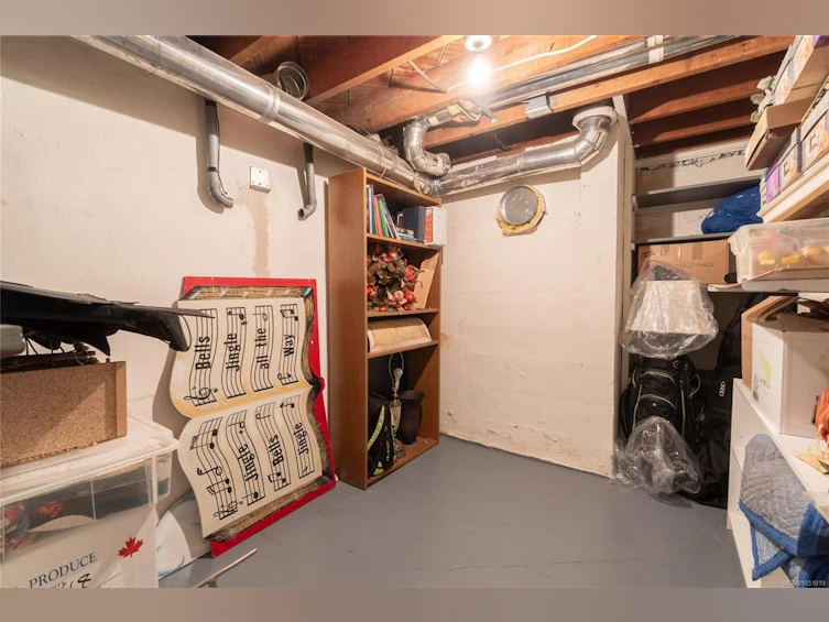 2125 Central Avenue, Oak Bay, BC, V8S 2R4 - 29