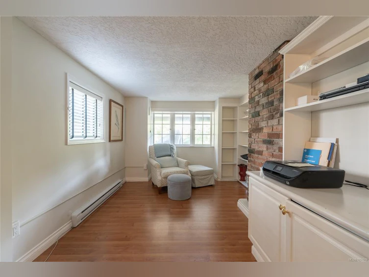 2125 Central Avenue, Oak Bay, BC, V8S 2R4 - 25