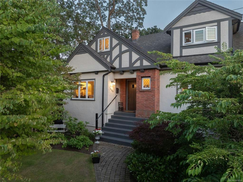 2125 Central Avenue, Oak Bay, BC, V8S 2R4 - 56