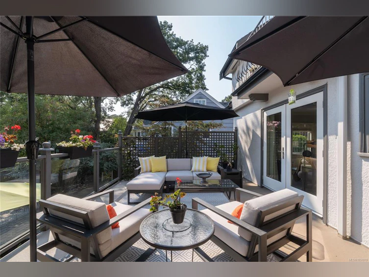 2125 Central Avenue, Oak Bay, BC, V8S 2R4 - 31