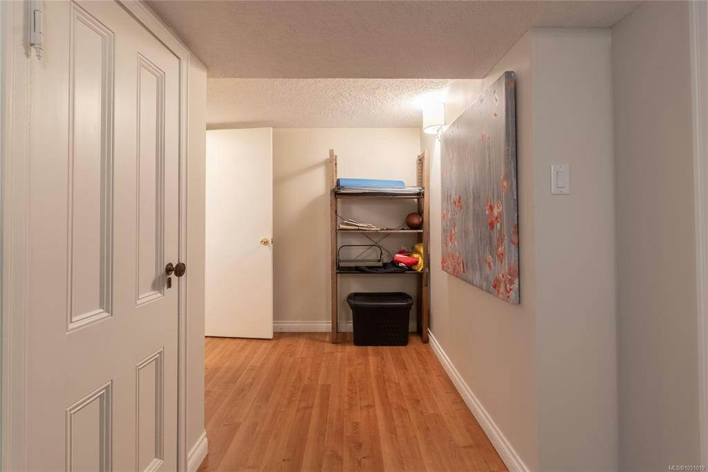 2125 Central Avenue, Oak Bay, BC, V8S 2R4 - 28