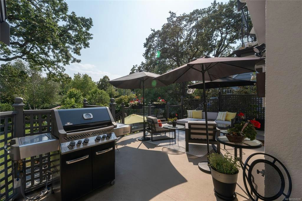 2125 Central Avenue, Oak Bay, BC, V8S 2R4 - 32