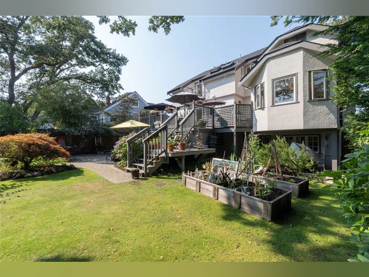 2125 Central Avenue, Oak Bay, BC, V8S 2R4 - 53