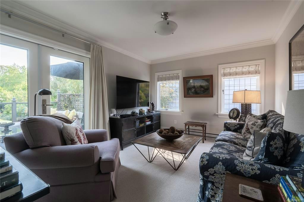 2125 Central Avenue, Oak Bay, BC, V8S 2R4 - 13