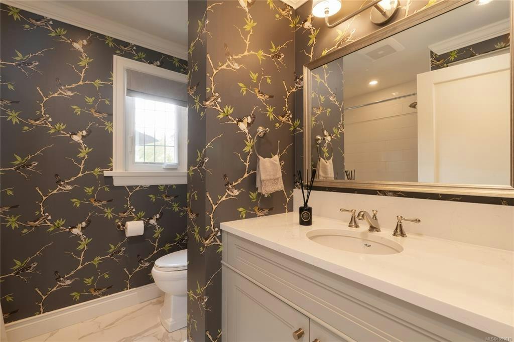 2125 Central Avenue, Oak Bay, BC, V8S 2R4 - 23