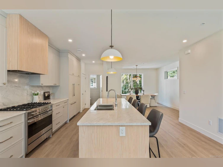108-2770 Vantilburg Crescent, Langford, BC, V9B 3K4 - 6