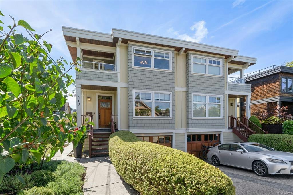 219 Michigan Street, Victoria, BC, V8V 1R4