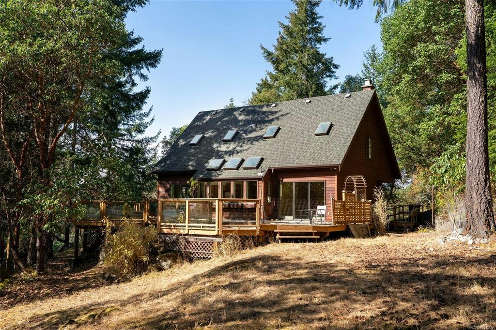 614 Tammy Place, Highlands, BC, V9B 6E9