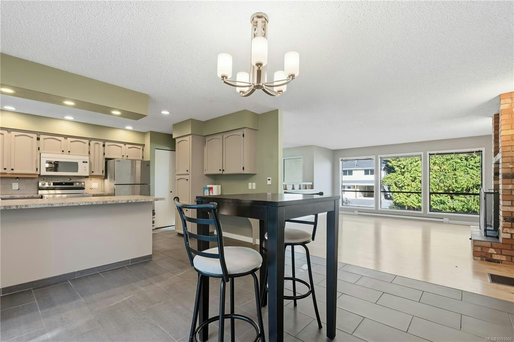 1258 Rupert Road - 4