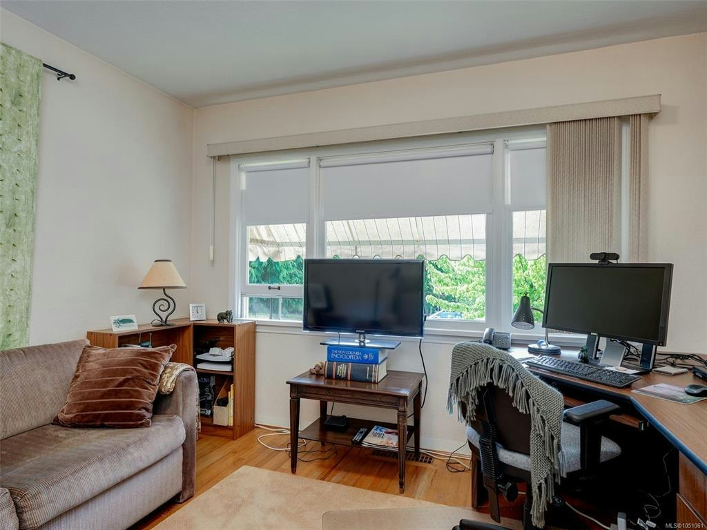 2568 Margate Avenue, Oak Bay, BC, V8S 3A4 - 12