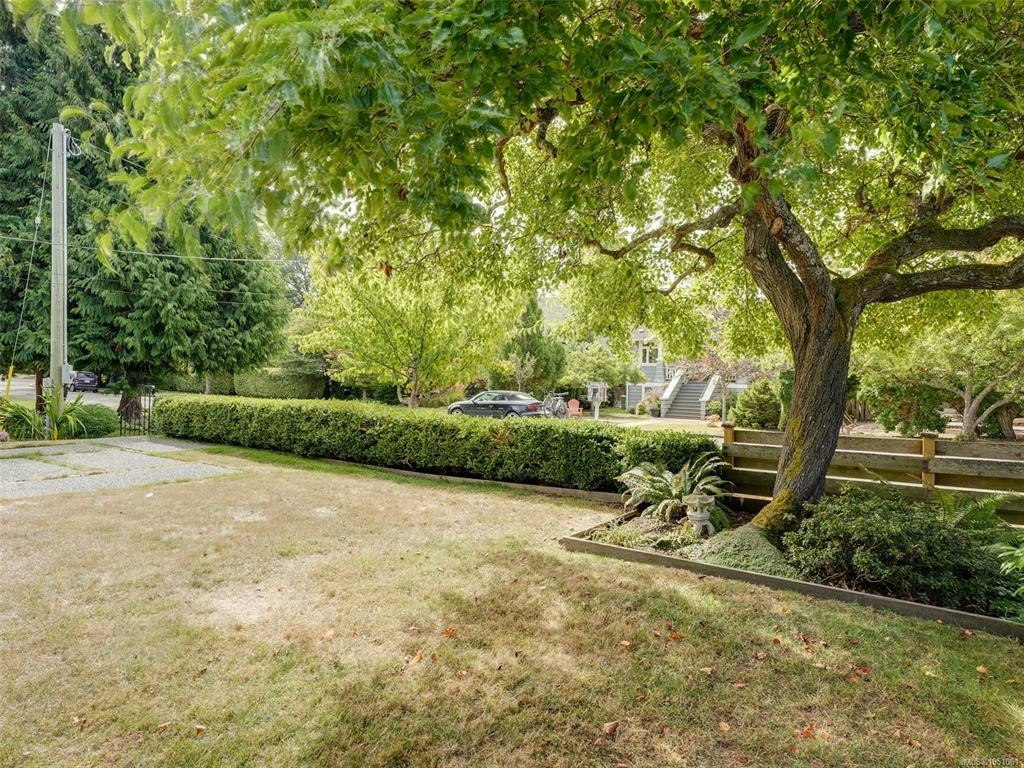 2568 Margate Avenue, Oak Bay, BC, V8S 3A4 - 23