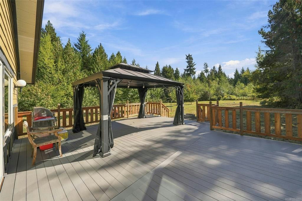 3060 Thorpe Road, Qualicum Beach, BC, V9K 1Z7 - 7