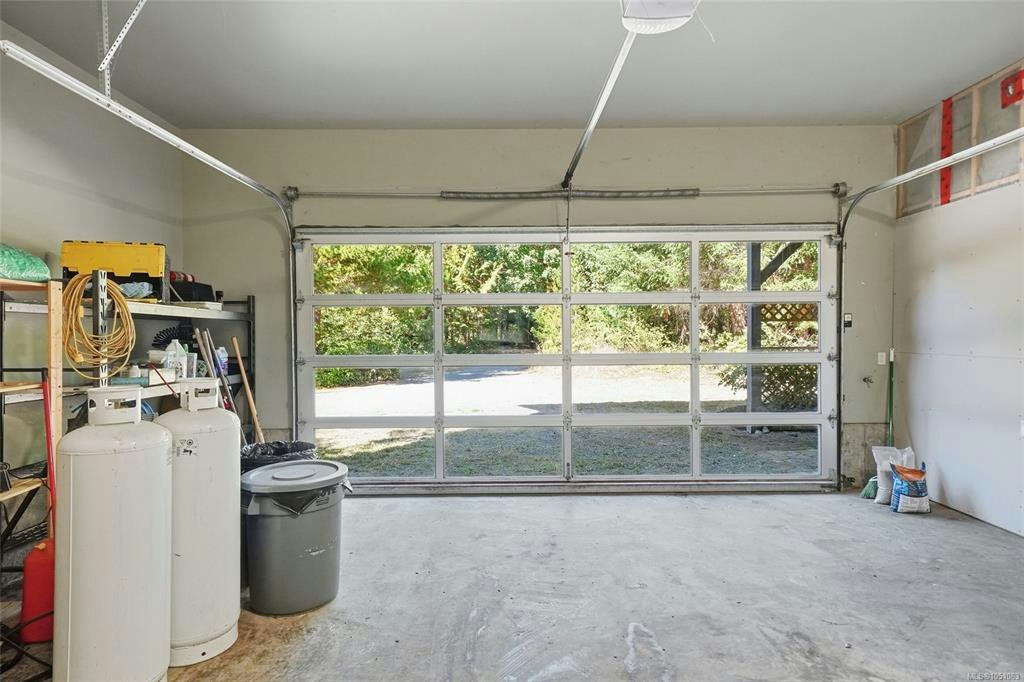 3060 Thorpe Road, Qualicum Beach, BC, V9K 1Z7 - 39