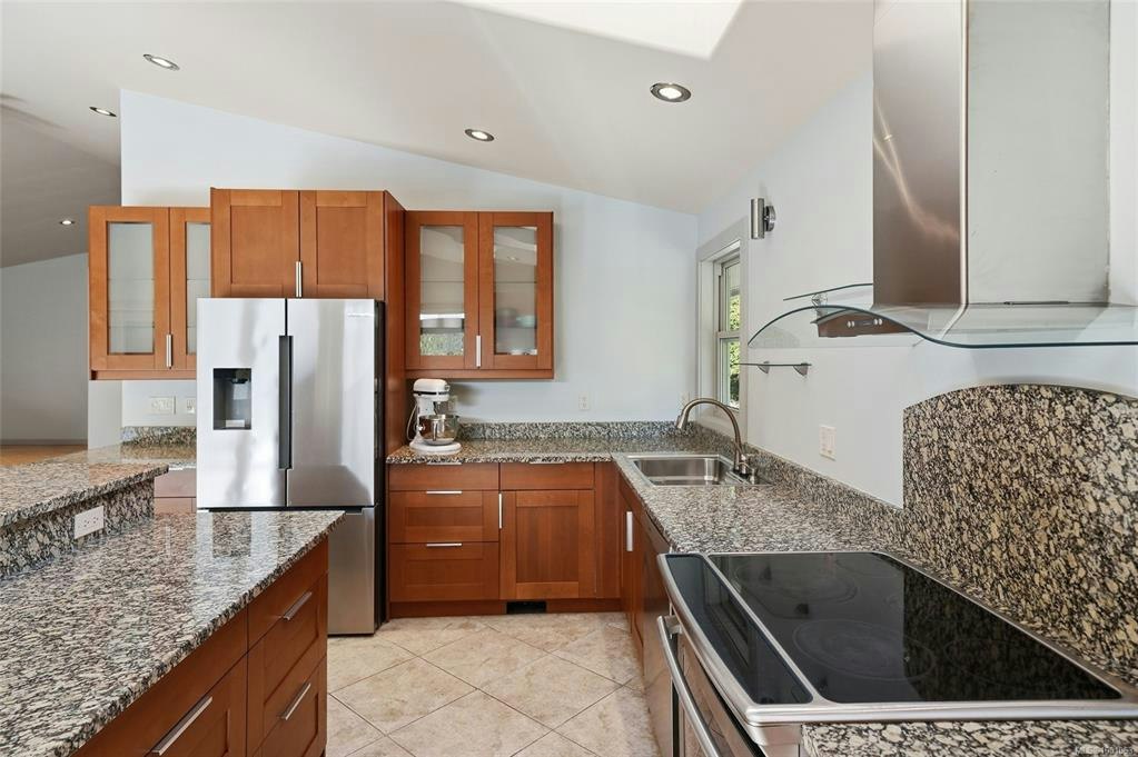 3060 Thorpe Road, Qualicum Beach, BC, V9K 1Z7 - 23