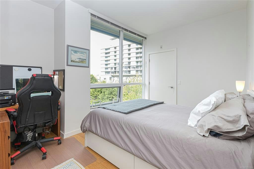 406-391 Tyee Road, Victoria, BC, V9A 0A9 - 18