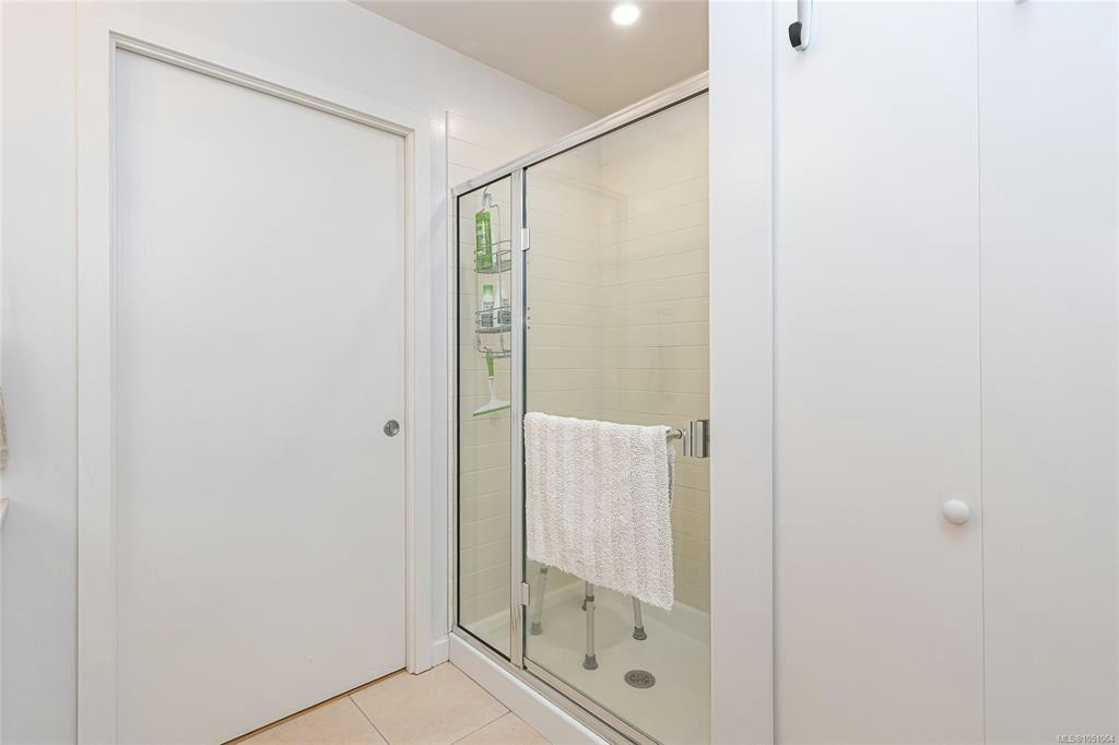 406-391 Tyee Road, Victoria, BC, V9A 0A9 - 23