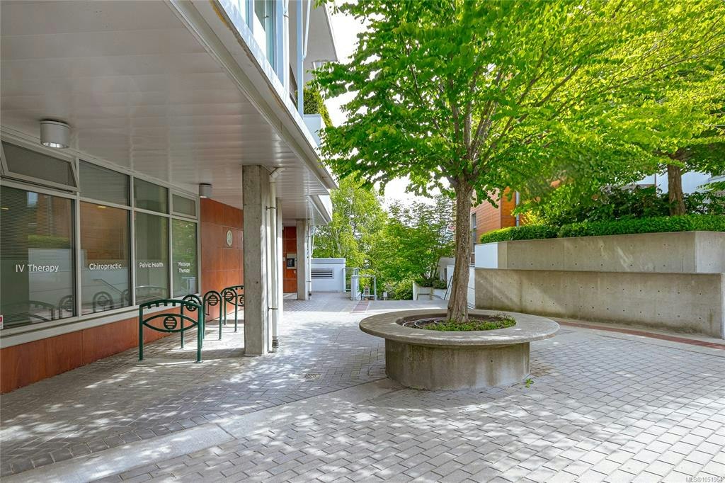 406-391 Tyee Road - 3