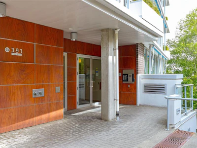 406-391 Tyee Road - 4