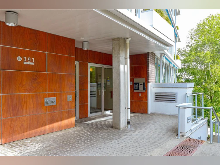 406-391 Tyee Road, Victoria, BC, V9A 0A9 - 4