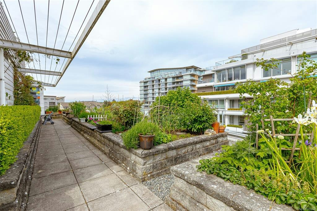 406-391 Tyee Road, Victoria, BC, V9A 0A9 - 32