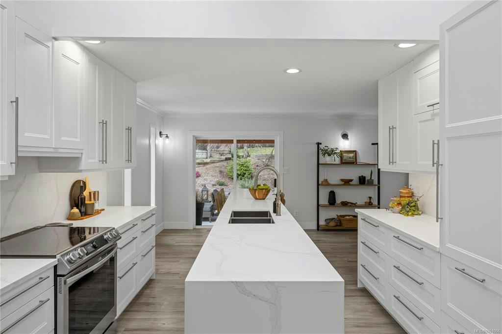 2191 Florence Drive, Nanoose, BC, V9P 9E9 - 2