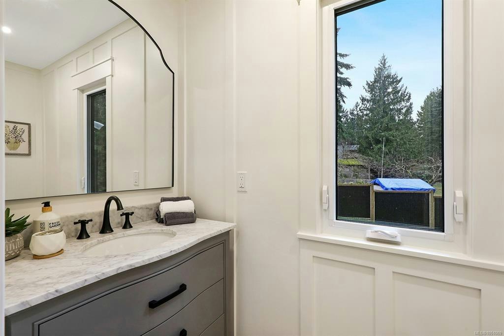 177 E Sunningdale Road, Qualicum Beach, BC, V9K 1L1 - 25