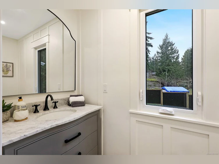 177 E Sunningdale Road, Qualicum Beach, BC, V9K 1L1 - 25