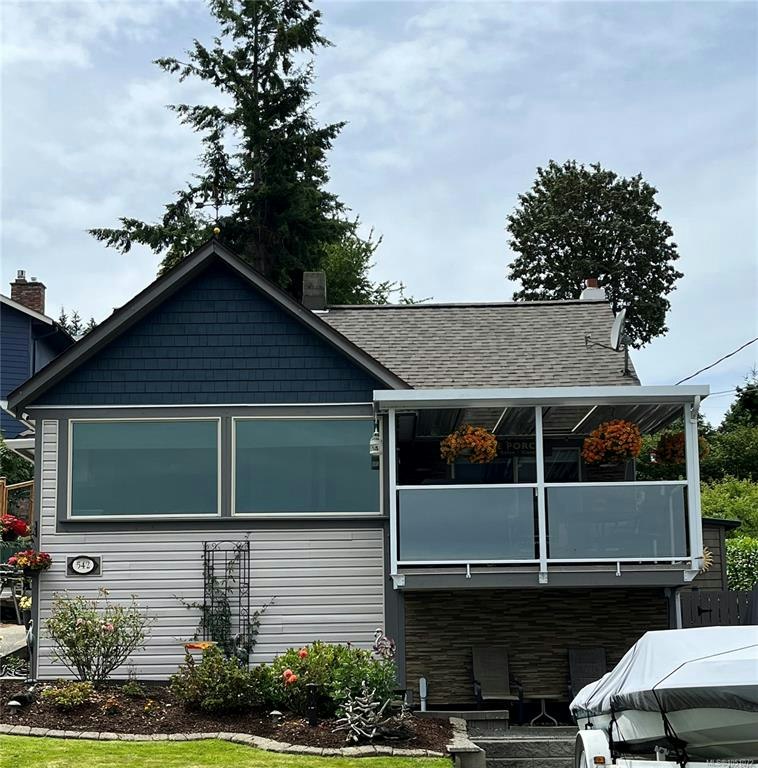 542 Thulin Street, Campbell River, BC, V9W 2L1