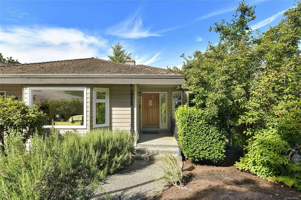 109-2829 Arbutus Road, Saanich, BC, V8N 5X5 - 27