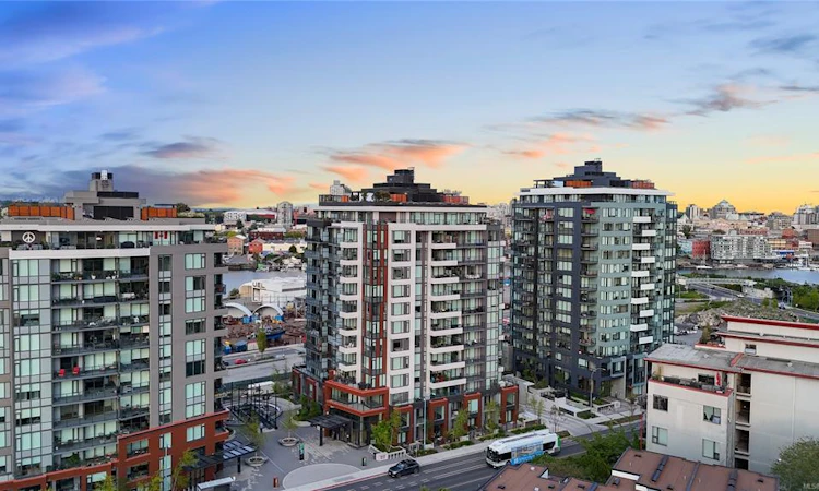 408-363 Tyee Road