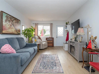 5-974 Dunford Avenue - 4
