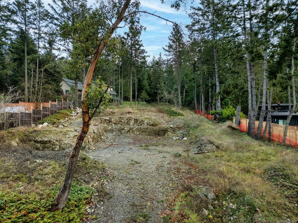 1850 Swartz Bay Road, North Saanich, BC, V8L 5R2 - 3
