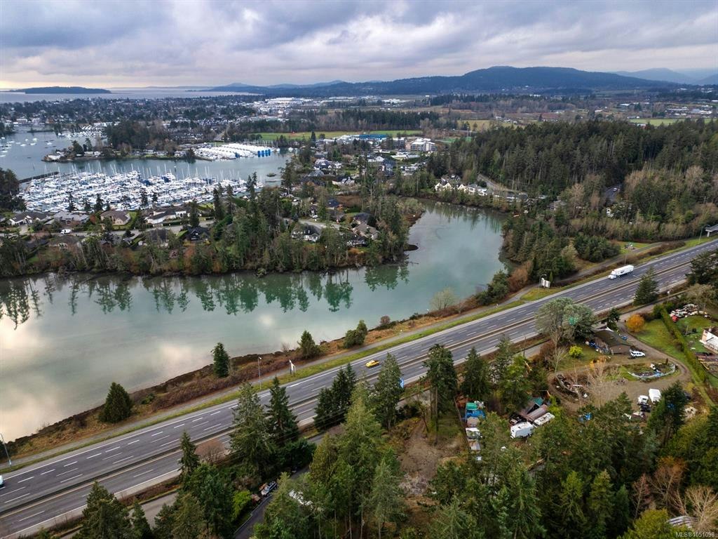 1850 Swartz Bay Road, North Saanich, BC, V8L 5R2 - 5