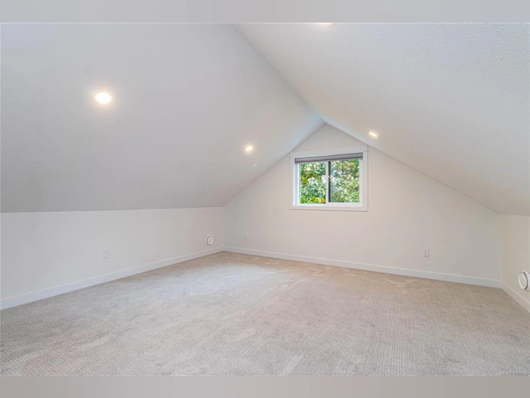 3800 Creekside Drive, Bowser/Deep Bay, BC, V0R 1G0 - 15