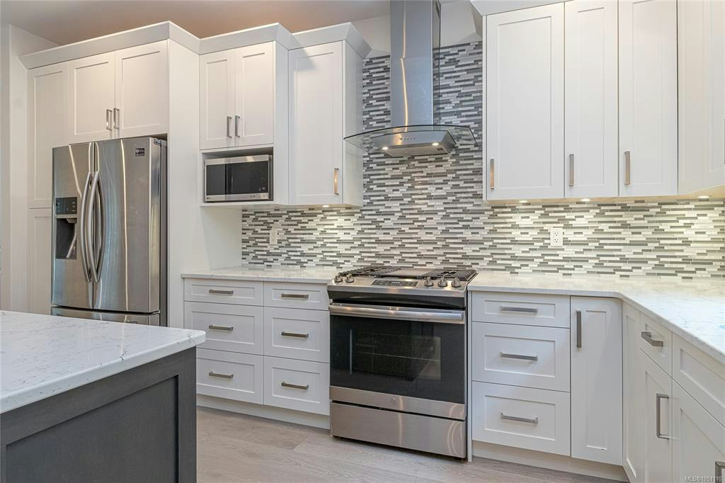 3800 Creekside Drive - 5