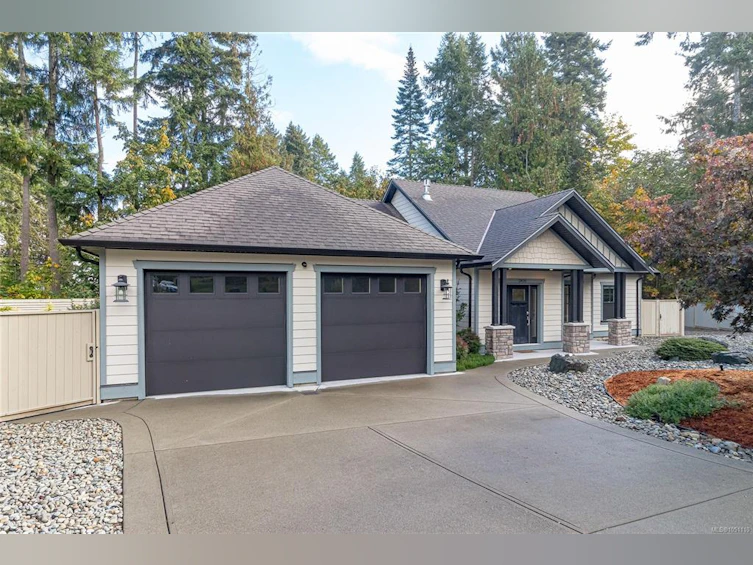 3800 Creekside Drive, Bowser/Deep Bay, BC, V0R 1G0
