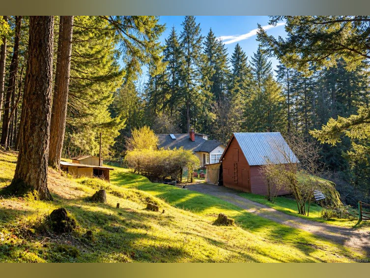 1183 Hillgrove Road, North Saanich, BC, V8L 5R8 - 25