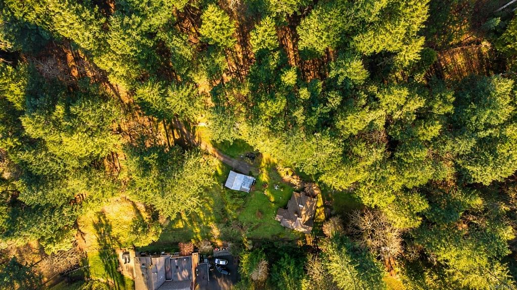 1183 Hillgrove Road, North Saanich, BC, V8L 5R8 - 33