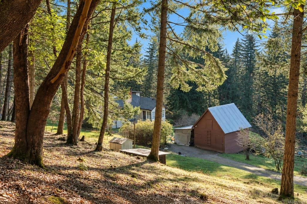 1183 Hillgrove Road, North Saanich, BC, V8L 5R8 - 6