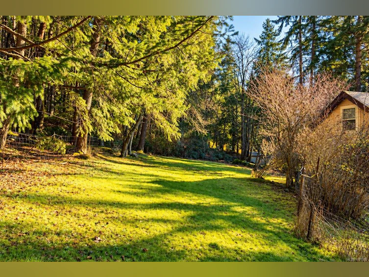 1183 Hillgrove Road, North Saanich, BC, V8L 5R8 - 31