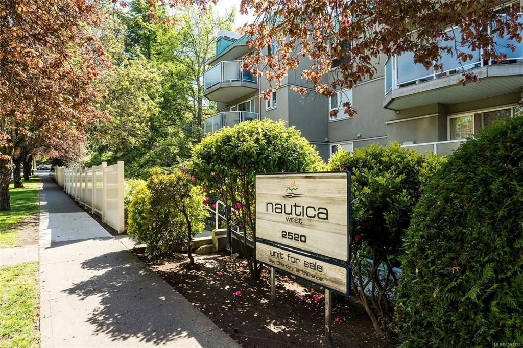 209-2520 Wark Street, Victoria, BC, V8T 5G6