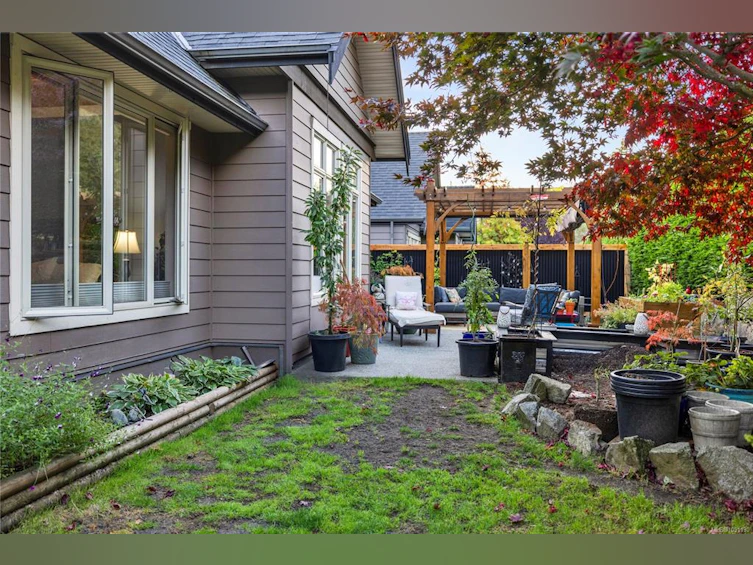 3370 Bradner Circle, Fairwinds, BC, V9P 9M5 - 44