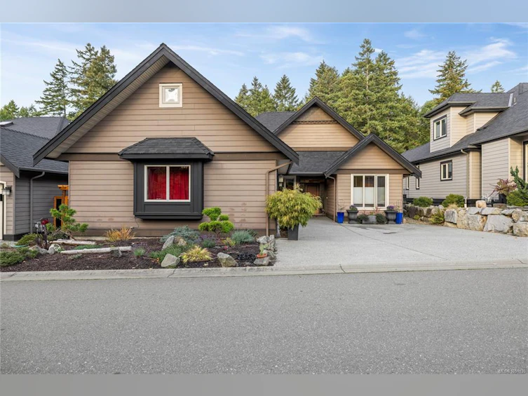3370 Bradner Circle, Fairwinds, BC, V9P 9M5 - 47