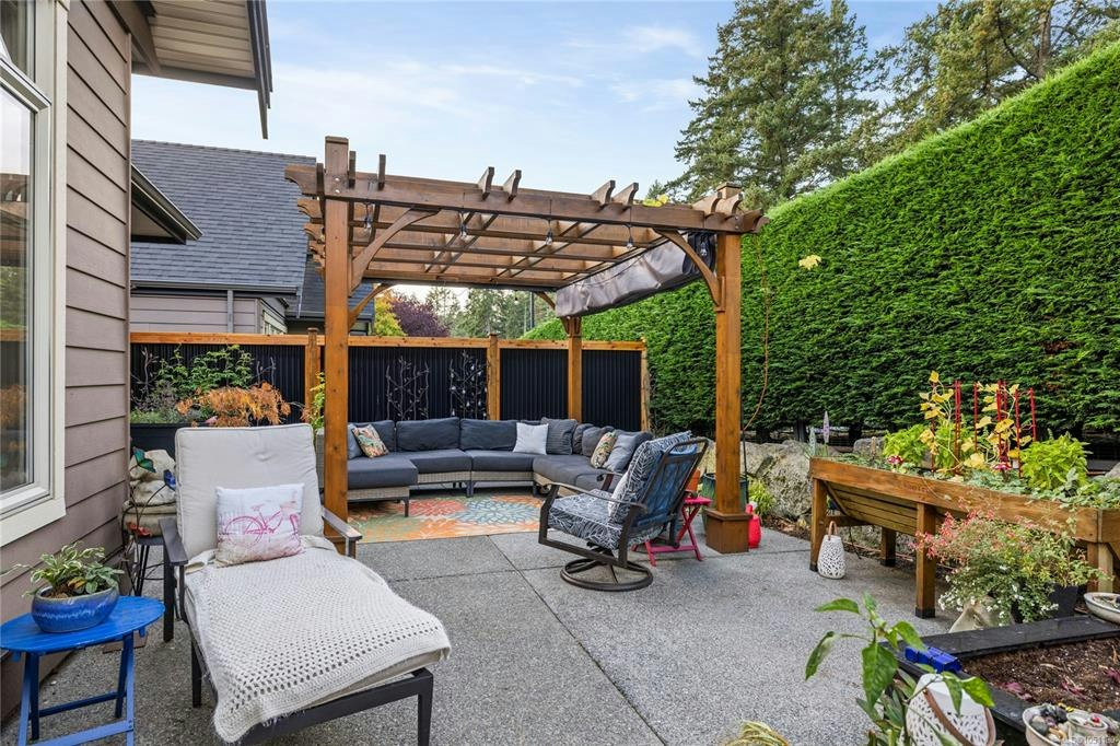 3370 Bradner Circle, Fairwinds, BC, V9P 9M5 - 9