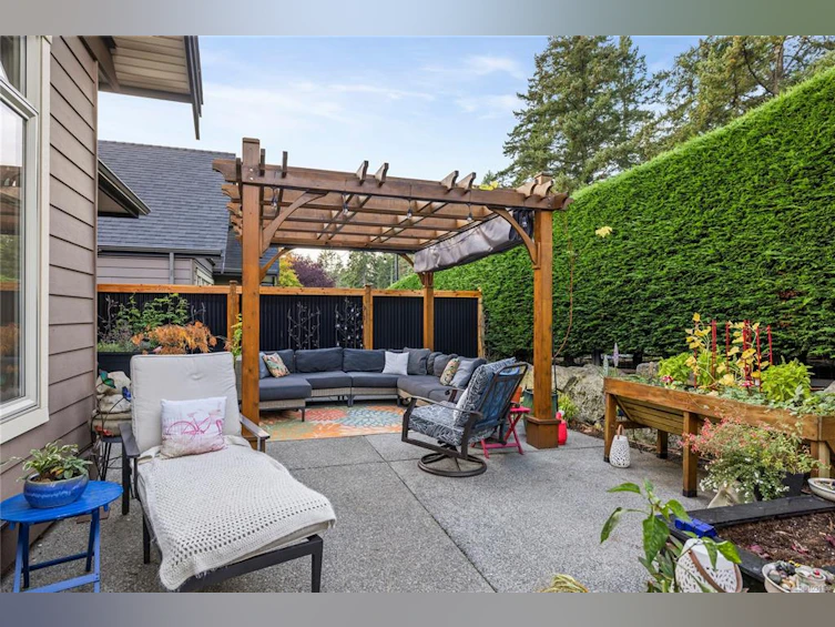 3370 Bradner Circle, Fairwinds, BC, V9P 9M5 - 9