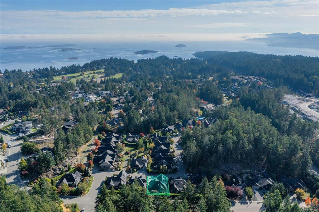 3370 Bradner Circle, Fairwinds, BC, V9P 9M5 - 11
